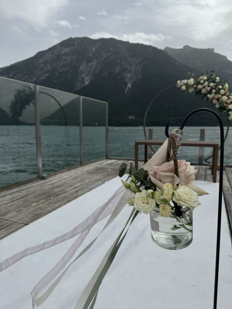 Destination wedding lake Achensee, Tyrol, Entners am See, wedding planner Austria 4 weddings & events by Uschi Glas